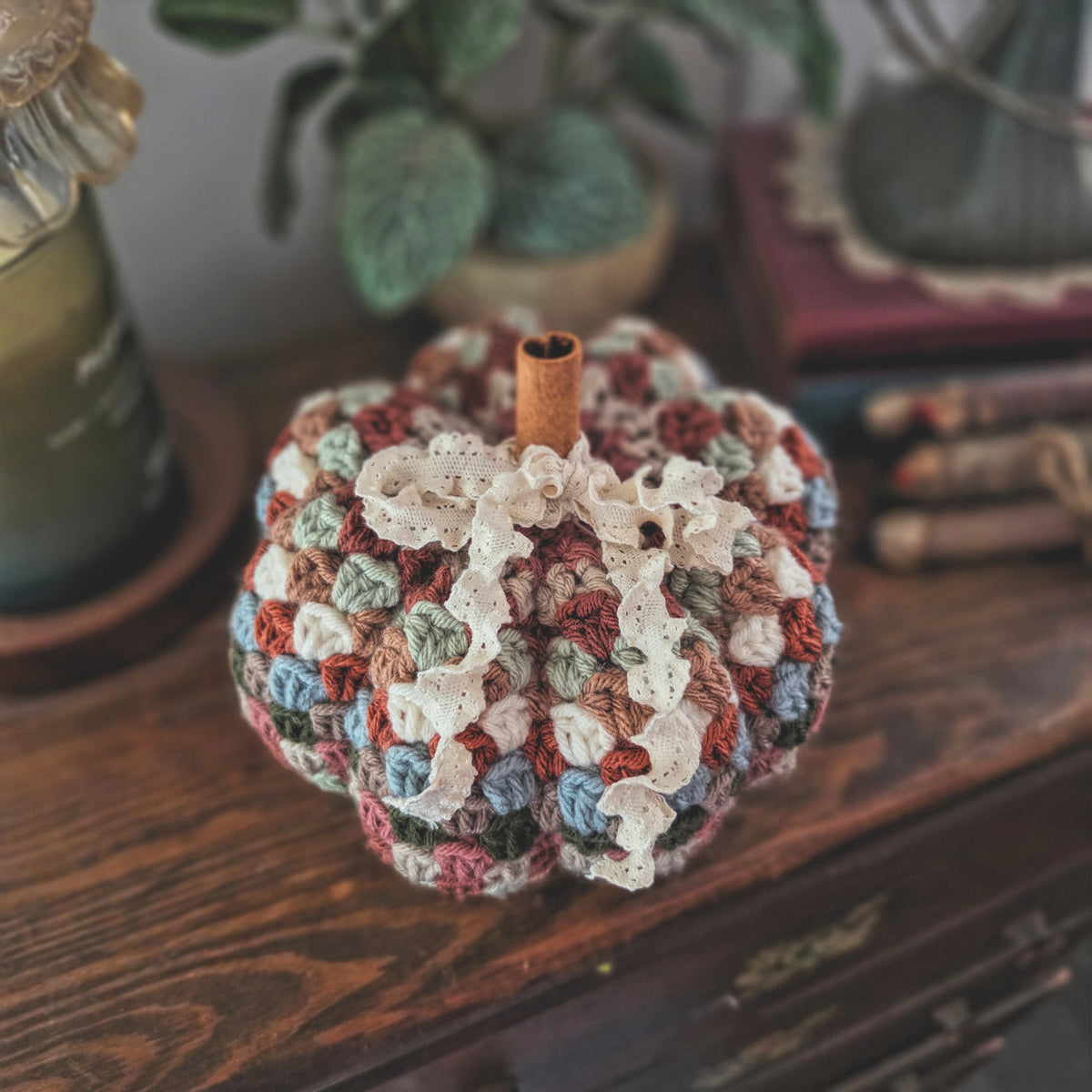 GRANNY SQUARE PUMPKIN