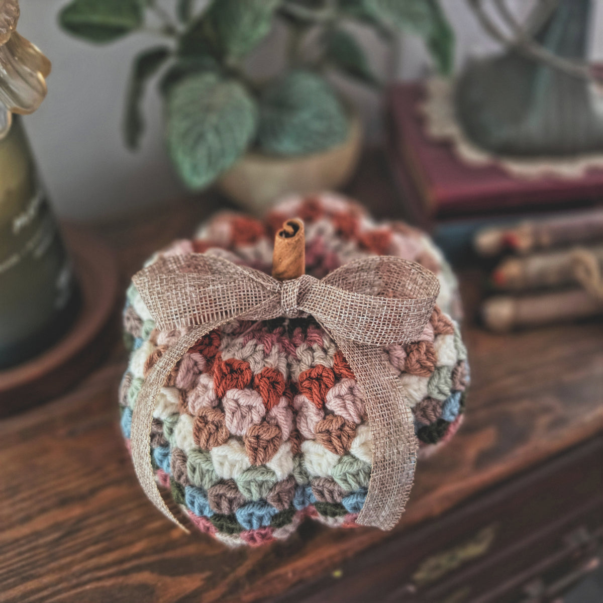 GRANNY SQUARE PUMPKIN