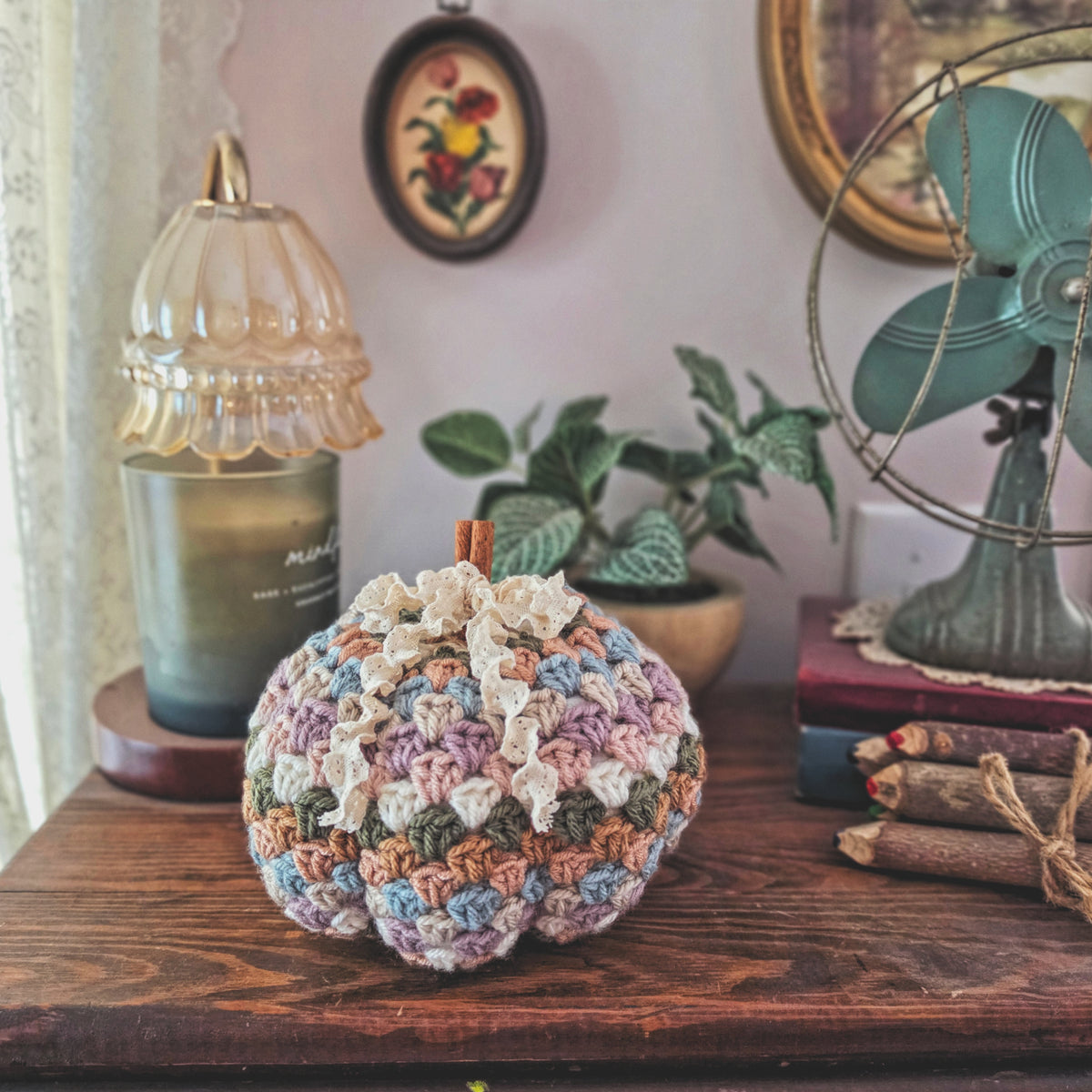 GRANNY SQUARE PUMPKIN