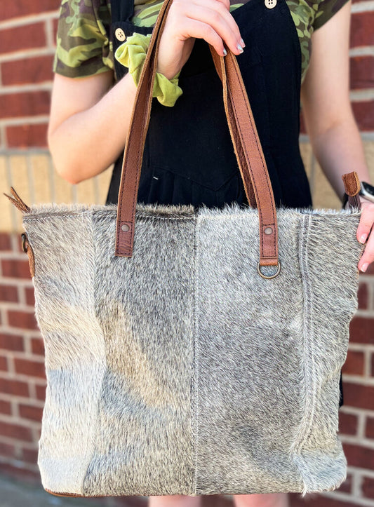 AMERICAN DARLING TOTE