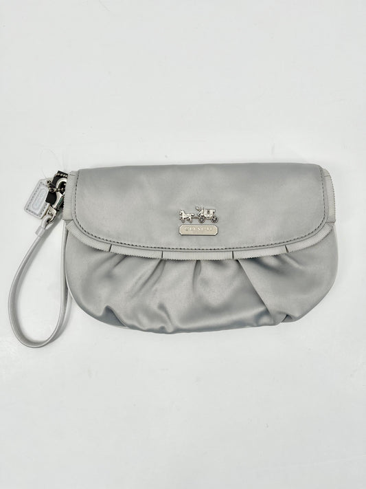 COACH AMANDA WRISTLET